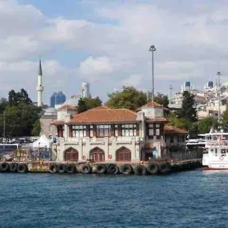 アパート In The Center Of Besiktas イスタンブール